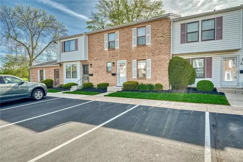657 French Rd, Rochester, NY 14618