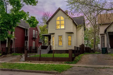 436 Hayward Ave, Rochester, NY 14609