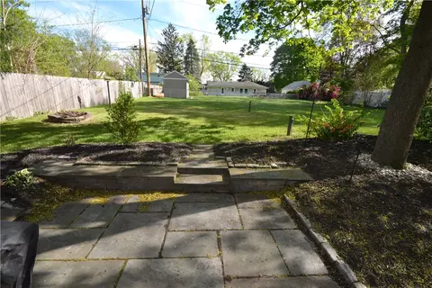 223 Winfield Rd, Irondequoit, NY 14622 photo 36