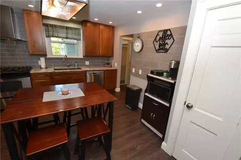 223 Winfield Rd, Irondequoit, NY 14622 photo 18