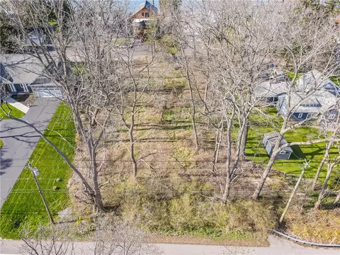 1056 Lake Rd, Webster, NY 14580 photo 17