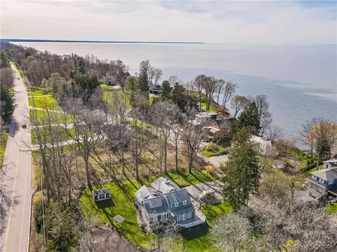 1056 Lake Rd, Webster, NY 14580 photo 10