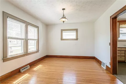 232 Brandon Rd, Irondequoit, NY 14622 photo 5