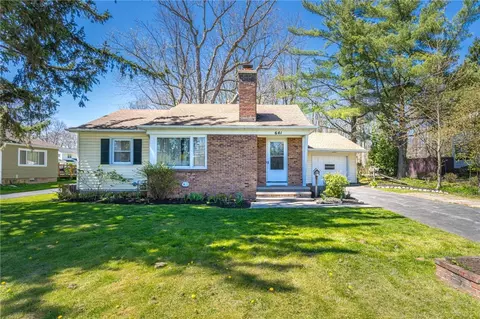 641 Edgewood Ave, Rochester, NY 14618