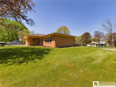 577 York St, Olean, NY 14760 photo 2