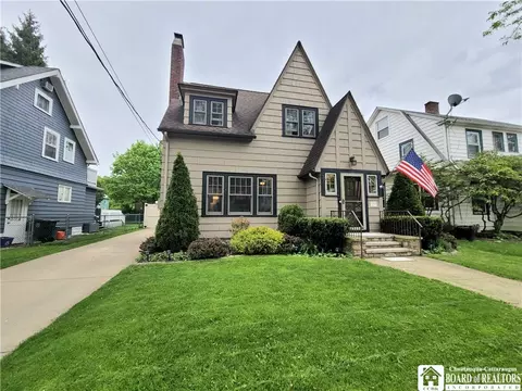 127 Myrtle St, Jamestown, NY 14701