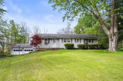 524 West Ave, Brockport, NY 14420