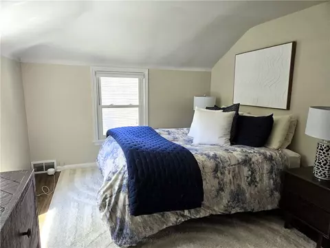 104 Tottenham Rd, Irondequoit, NY 14609 photo 18