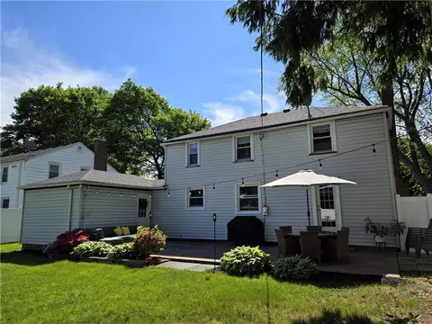 104 Tottenham Rd, Irondequoit, NY 14609 photo 47