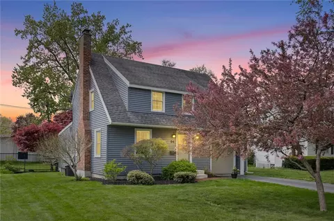 94 Village Ln, Brighton, NY 14610