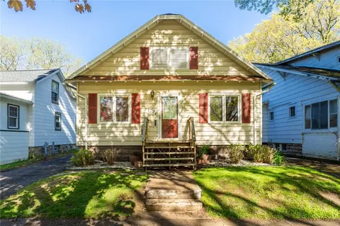 179 Arbordale Ave, Rochester, NY 14610