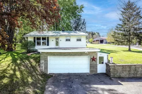 417 Old Pre-emption Rd, Lyons, NY 14489