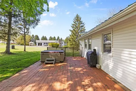 417 Old Pre-emption Rd, Lyons, NY 14489 photo 36