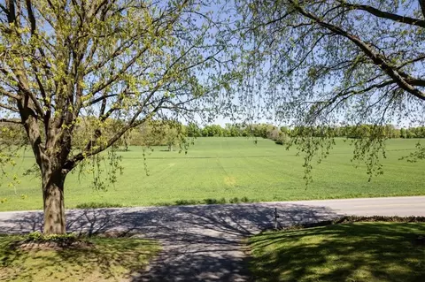 417 Old Pre-emption Rd, Lyons, NY 14489 photo 4