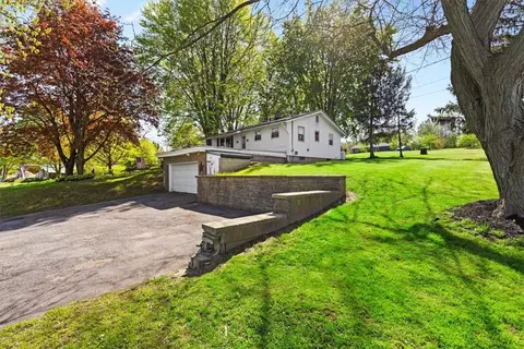 417 Old Pre-emption Rd, Lyons, NY 14489 photo 38