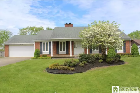 38 Wilson Ave, Dunkirk, NY 14048