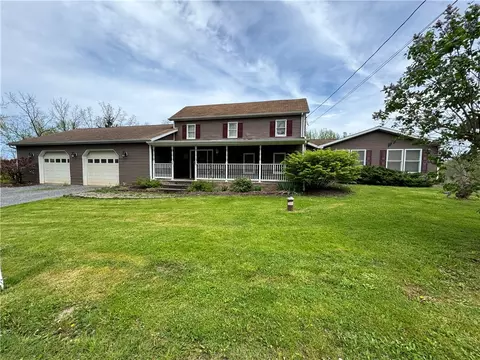 6752 Laraway Rd, Aurelius, NY 13034