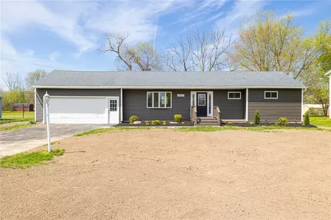 1023 Hilton Parma Corners Rd, Parma, NY 14468