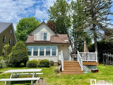 3413 Brown St, Ellicott, NY 14701