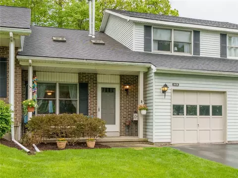 1058 Cunningham Dr, Victor, NY 14564