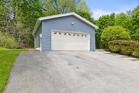 5 Marco Ln, Irondequoit, NY 14622 photo 40