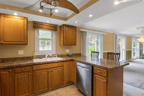 5 Marco Ln, Irondequoit, NY 14622 photo 15