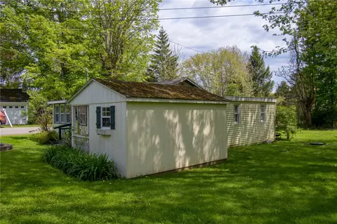8057 Hampton Ave, Huron, NY 14590 photo 6