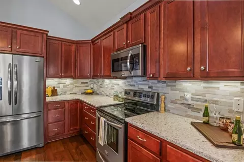 320 Maryview Dr, Webster, NY 14580 photo 13