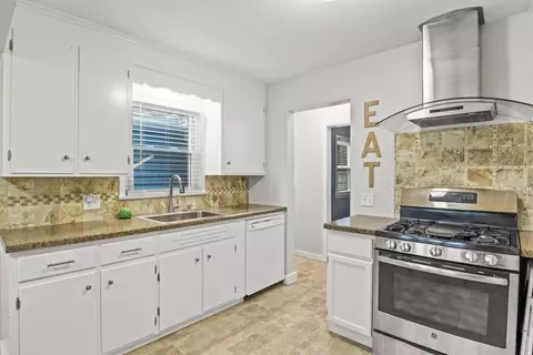 337 Coolidge Rd, Irondequoit, NY 14622 photo 14