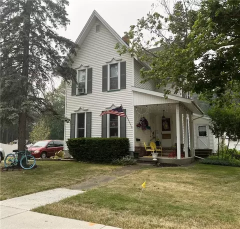 96 Greenwood St, Canisteo, NY 14823