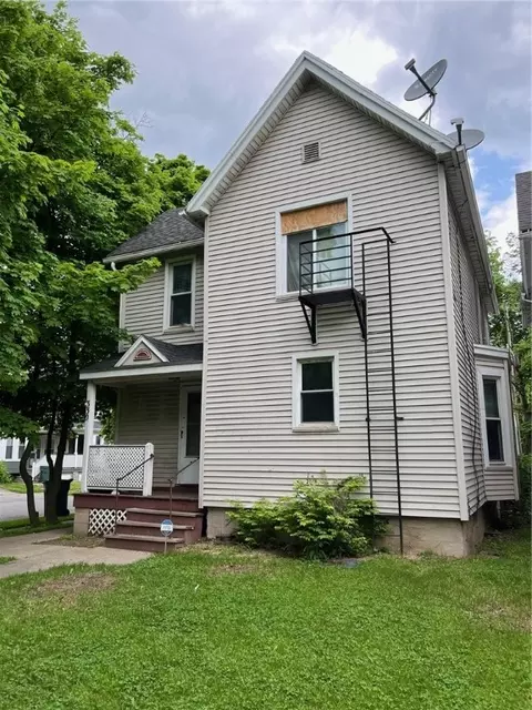 330 Lexington Ave, Rochester, NY 14613