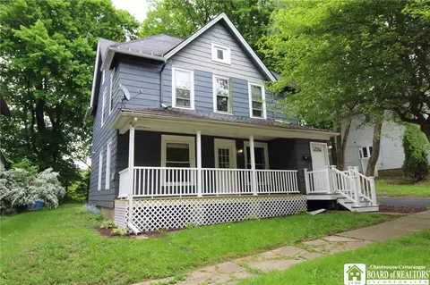 125 Fairview Ave, Jamestown, NY 14701