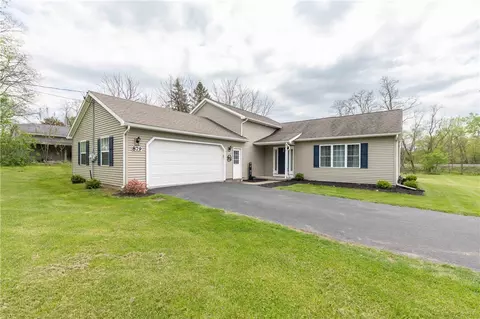 879 Scottsville Mumford Rd, Wheatland, NY 14546