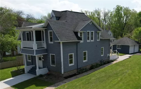 581 Beach Ave, Rochester, NY 14612