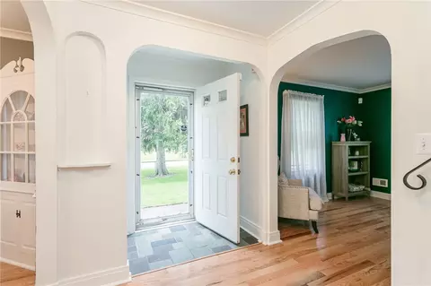 6 Abington Rd, Irondequoit, NY 14622 photo 13