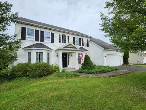 864 Taylor Rise Rise, Victor, NY 14564