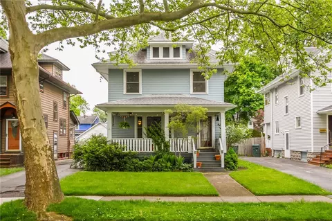 135 Marlborough Rd, Rochester, NY 14619