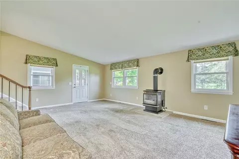1161 Hatch Rd, Webster, NY 14580 photo 17
