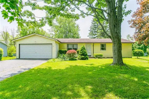 633 Paul Rd, Chili, NY 14624