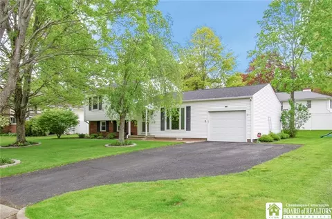 207 Myrtle St, Jamestown, NY 14701