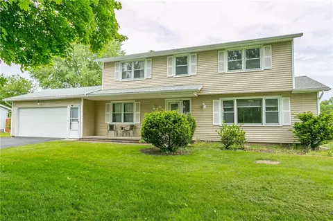 357 Southridge Dr, Greece, NY 14626