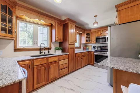 471 Ridge Rd, Webster, NY 14580 photo 13