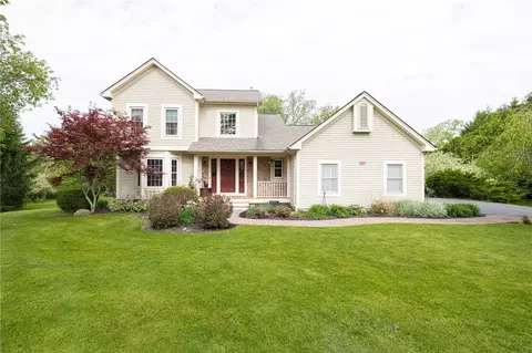 2137 Pinnacle Rd, Rush, NY 14543