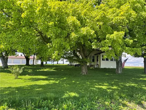 1248 Pre Emption Rd, Benton, NY 14527