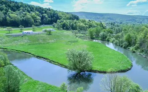 157 County Highway 33, Middlefield, NY 13326