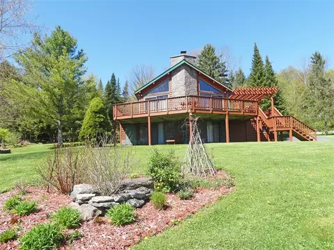 53 Stonewall Dr, Bovina, NY 13731