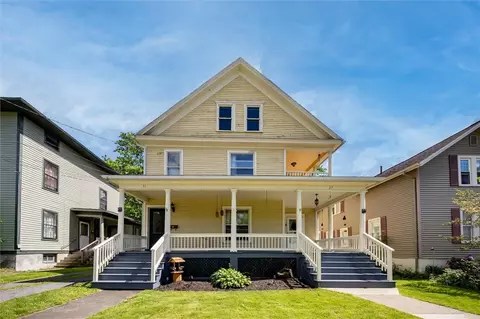 29 Dungan St, Canandaigua, NY 14424