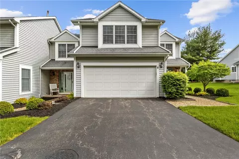 8 Brookline Ave, Victor, NY 14564