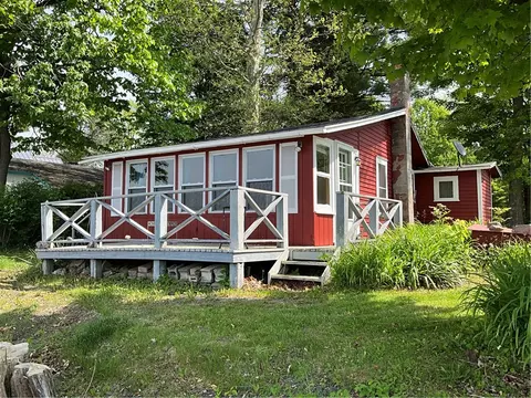 499 Indian Cv, Moravia, NY 13118