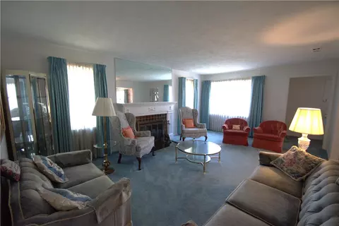 85 Armstrong Ave, Irondequoit, NY 14617 photo 7